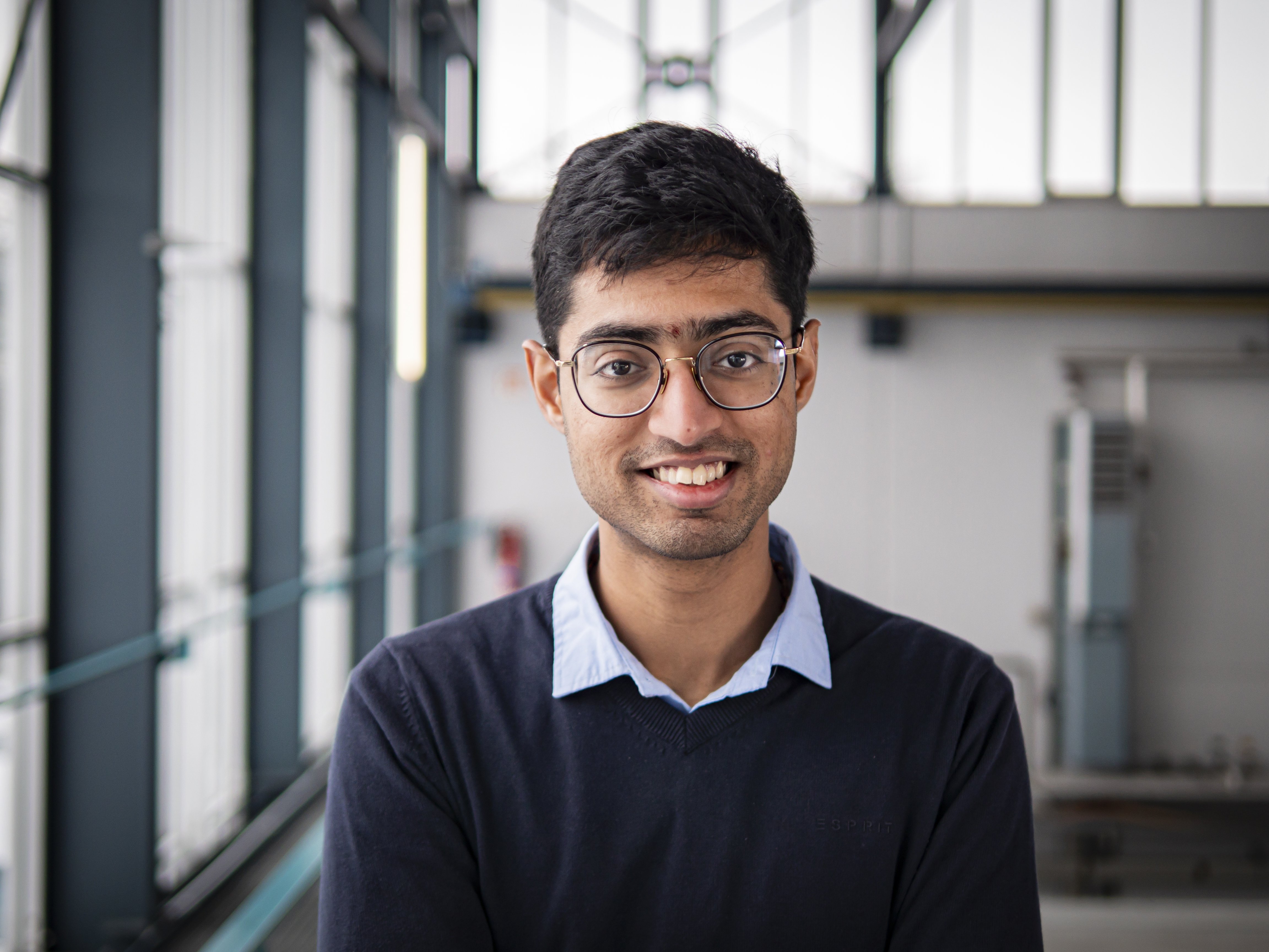 {f:if(condition: address.contentObjectData.sys_language_uid == 2, then: 'Ein Bild von {address.firstName} {address.lastName}', else: 'Image of {address.firstName} {address.lastName}')}